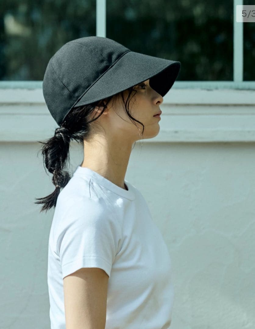 サンバリア100 ワイドキャップ　ブラック　Mサイズ