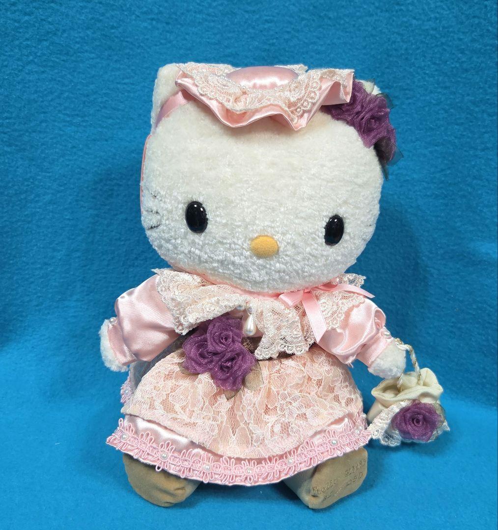 激レア☆ハローキティ☆250体限定キティ　ドール☆シリアルNo.入り☆2001 激レア❣️ 希少品 旧ロゴ ハローキティ ぬいぐるみ 1992 平成レトロ