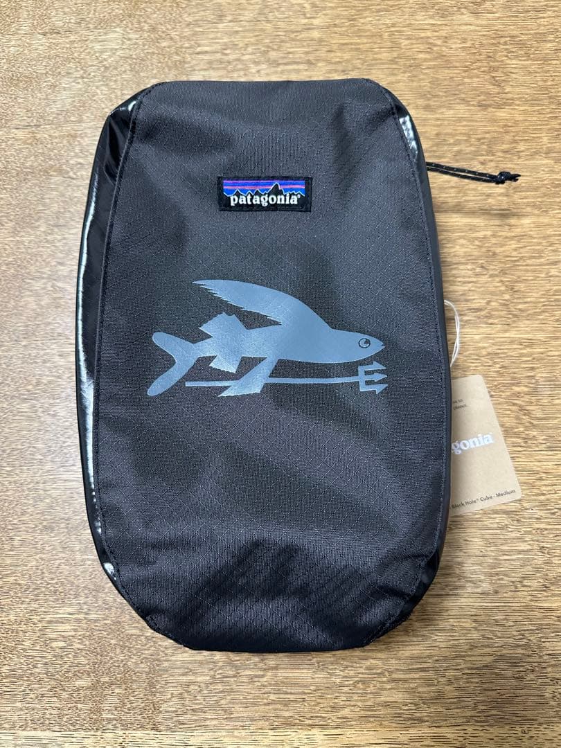 パタゴニア ウィンウィン ブラックホール キューブ ミディアム
