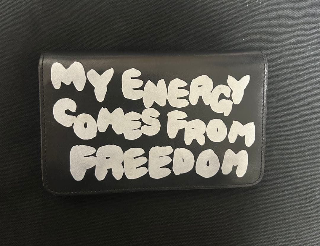 MY ENERGY COMES FROM FREEDOM 長財布