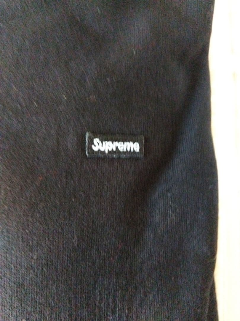 新品　Supreme Small Box Logo パーカー　黒　Sサイズ