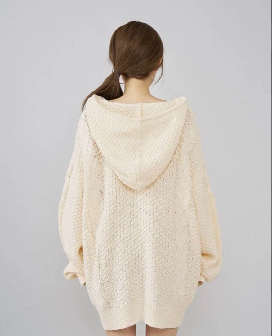 darich♡ケーブルDDロゴVネックニットフーディ - メルカリ