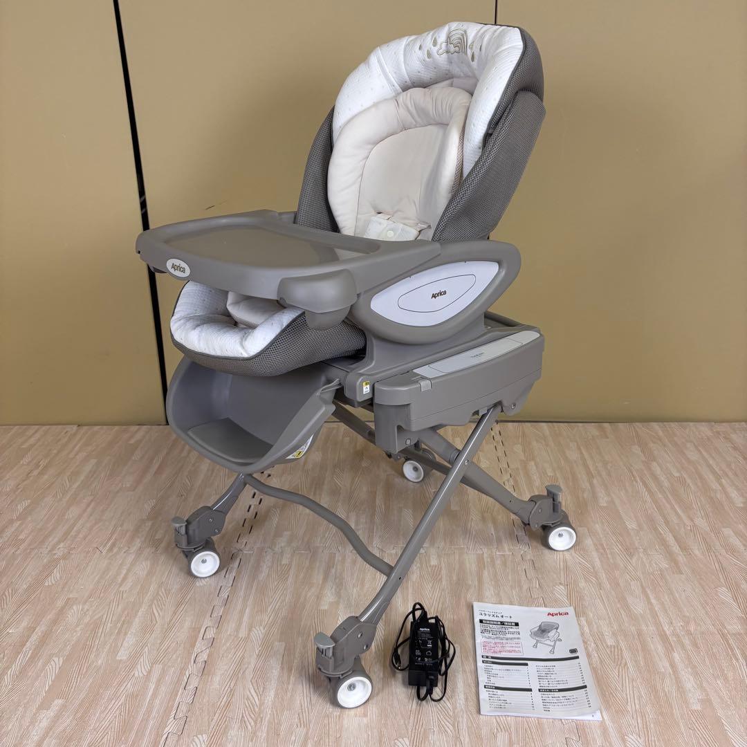 除菌清掃済☆美品☆　アップリカ　ユラリズム　オートスイング　電動式　別売トレイ付