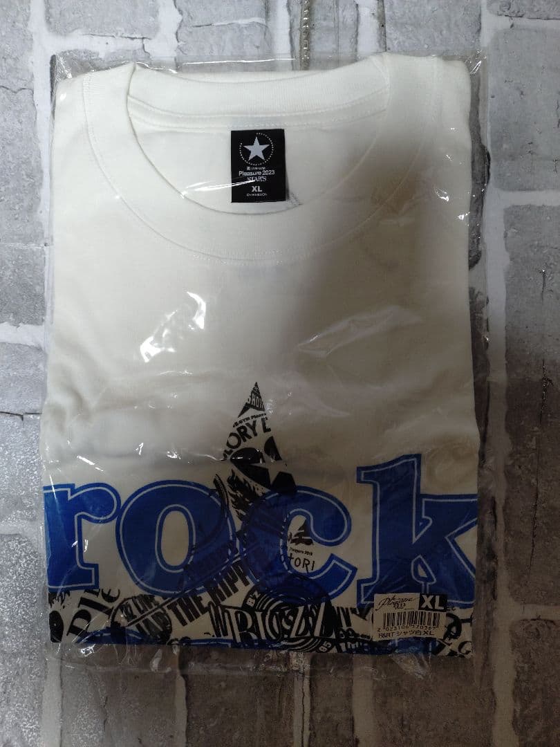 新品【希少XLサイズ】【B'z】STARS　R＆R　 Tシャツ　Pleasure 新品【希少XLサイズ】【B'z】STARS R＆R Tシャツ Pleasure - メルカリ