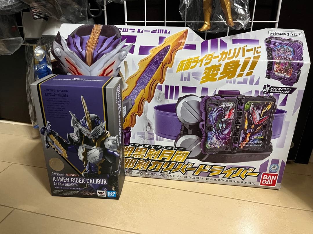S.H.Figuarts 仮面ライダーカリバー DX闇黒剣月闇 カリバーセット