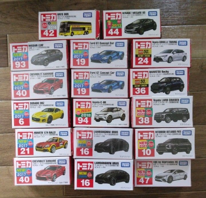 トミカ 初回特別仕様　17台