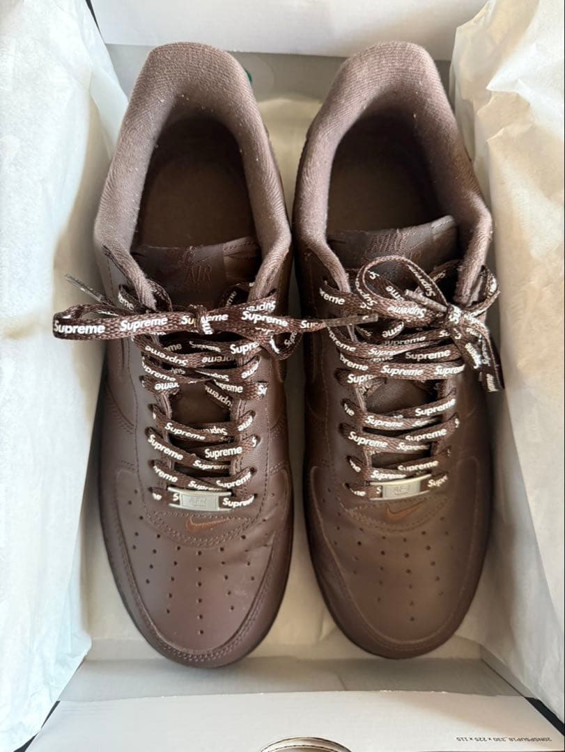 Supreme Nike Air Force 1 ブラウン