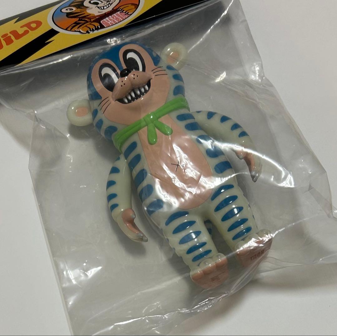 HEADLOCKSTUDIO ヘッドロックスタジオ ソフビ　　　Meaty 蓄光