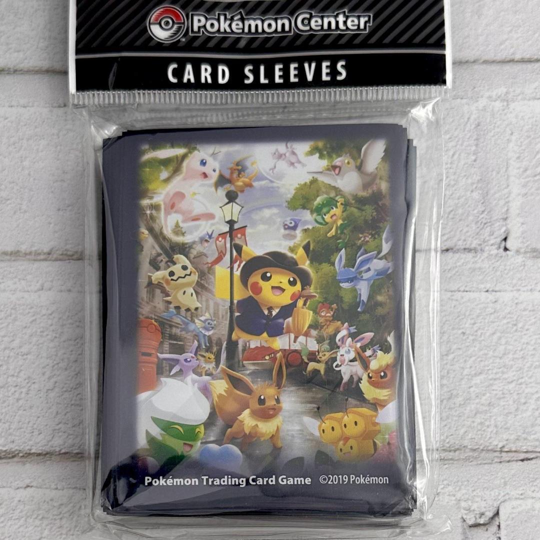 【海外 絶版 希少品】ロンドン 限定 ピカチュウ ポケモンセンター スリーブ