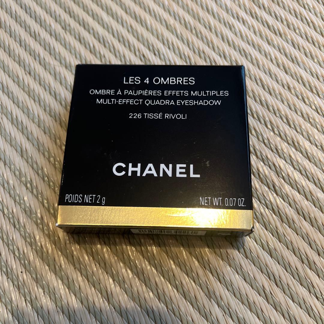 シャネル レ キャトル オンブル 226 ティセ　リボル（アイシャドウ）
