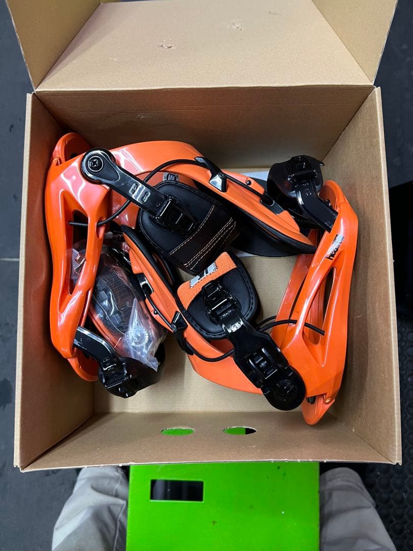 オレンジ スノーボード ビンディングMサイズ sports-ex_25yes00212