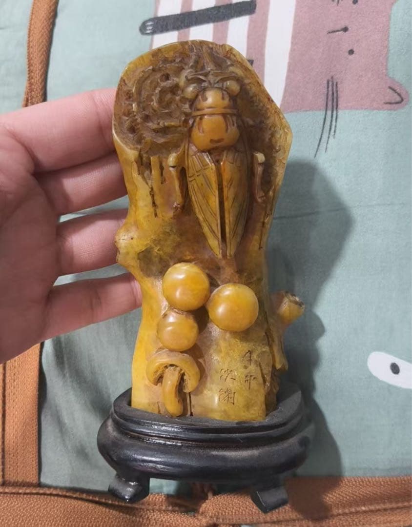 中国古美術・珍蔵木箱付蝉印章・古寿山石・印章・印鉴・書道具・案頭・置物・文房具