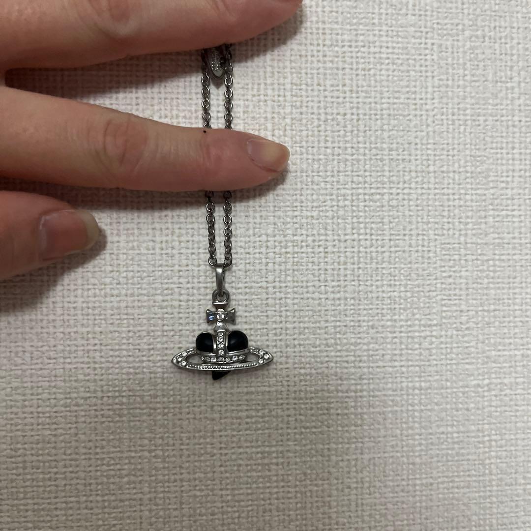 vivienne westwoodネックレス