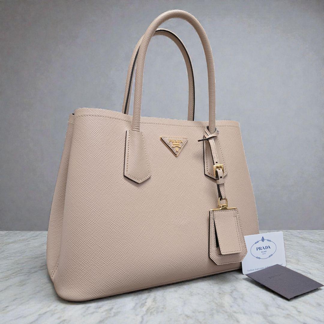 極美品✨プラダ サフィアーノキュイール ハンドバッグ ベージュ 1BG887