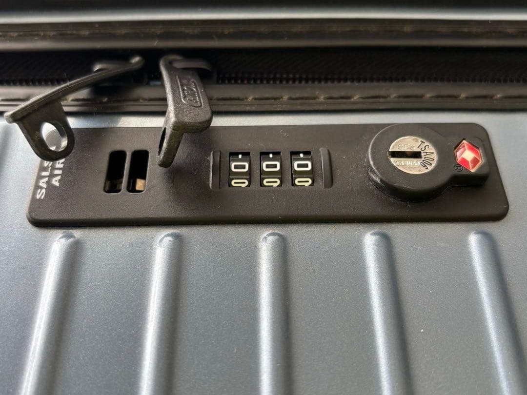 リモワ サルサエアー アイスブルー 中古91ℓ TSAロック 👙