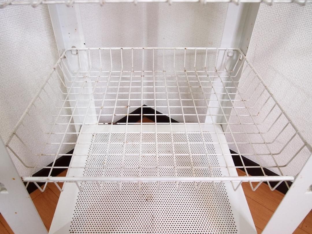 良品】厨房器具 鉄製 キッチンワゴン キャスター付き 錆びあり 飲食店 家具