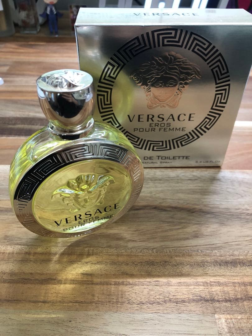 ヴェルサーチ エロス フェム オーデトワレ