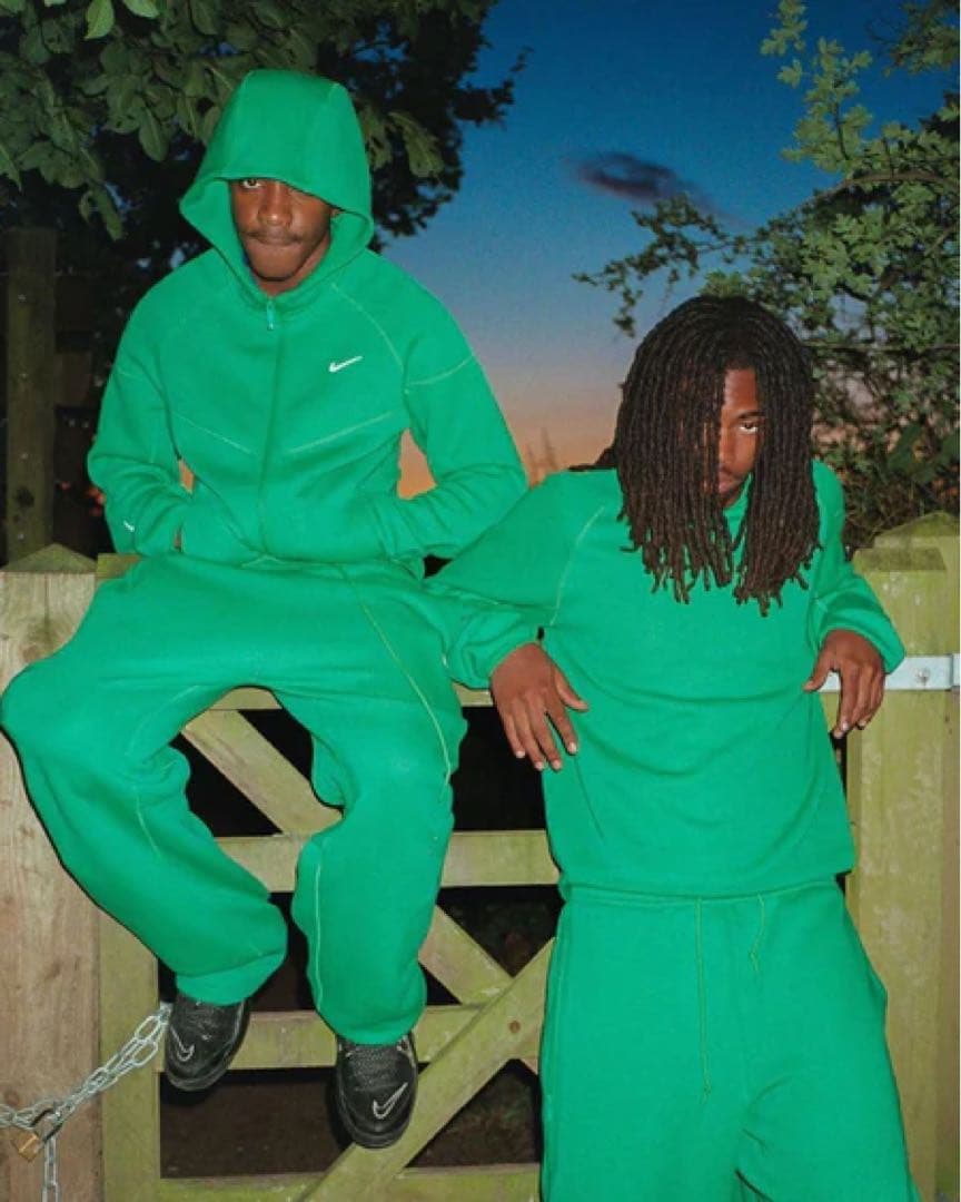 H*e様 NIKE ノクタ テックフリースTech Fleece 【希少‼️】G Drake × Nike NOCTA Tech Fleece Collectionが国内7月28日より発売予定