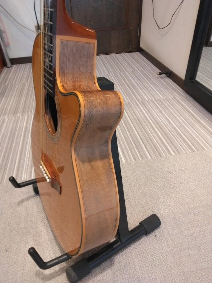 サ*ノ様 サムズ工房インレイカッタウエイギター オール単板 - メルカリ