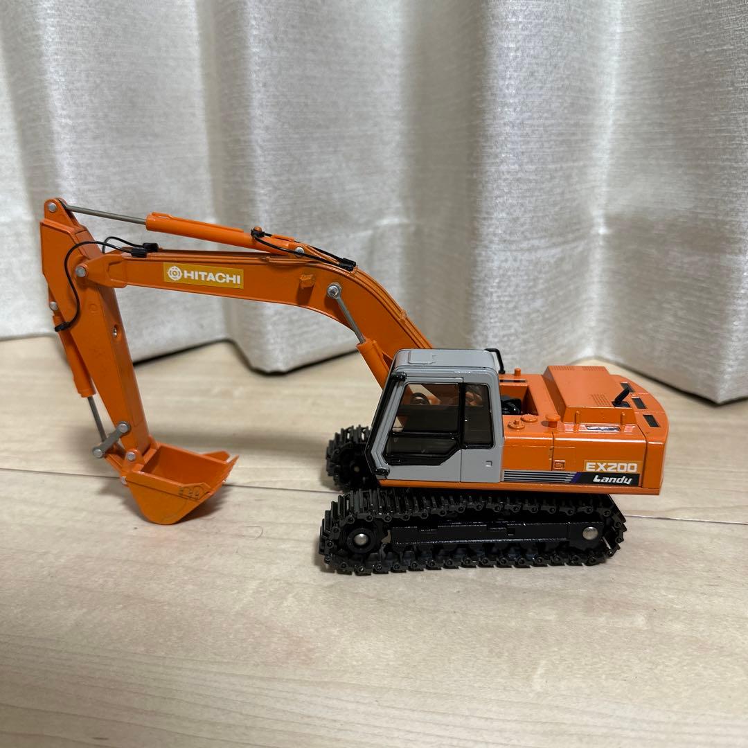 美品・非売品】日立建機 油圧ショベル Landy EX200-1 - メルカリ