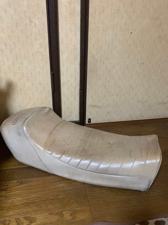 Z400FXジュリアーリシート - メルカリ