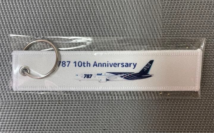 【希少】ANA 全日空 フライトタグ 787 就航10周年