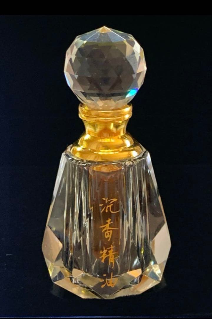 沈香 香木 伽羅 沈香精油　2ml (高ランク本物)
