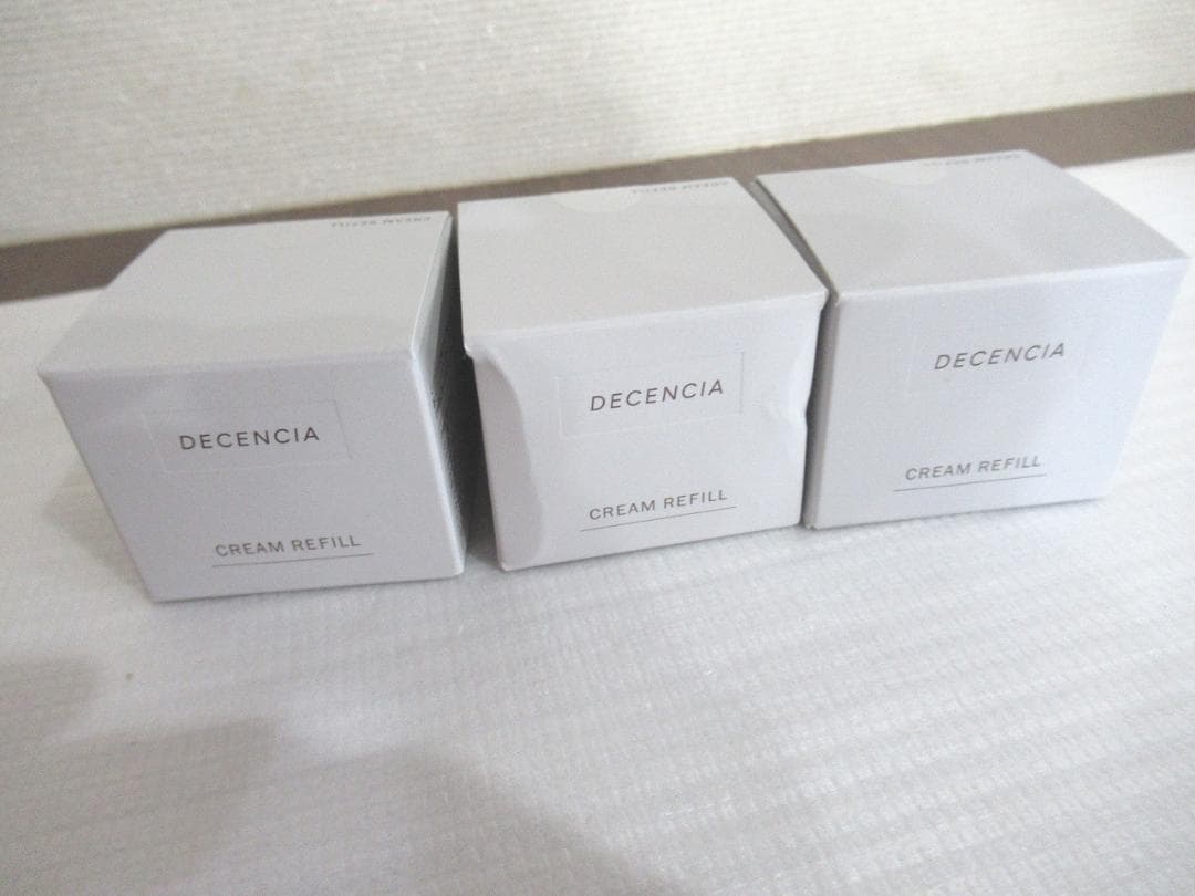 30g×3箱セット☆ディセンシア クリーム リフィル（詰め替え用