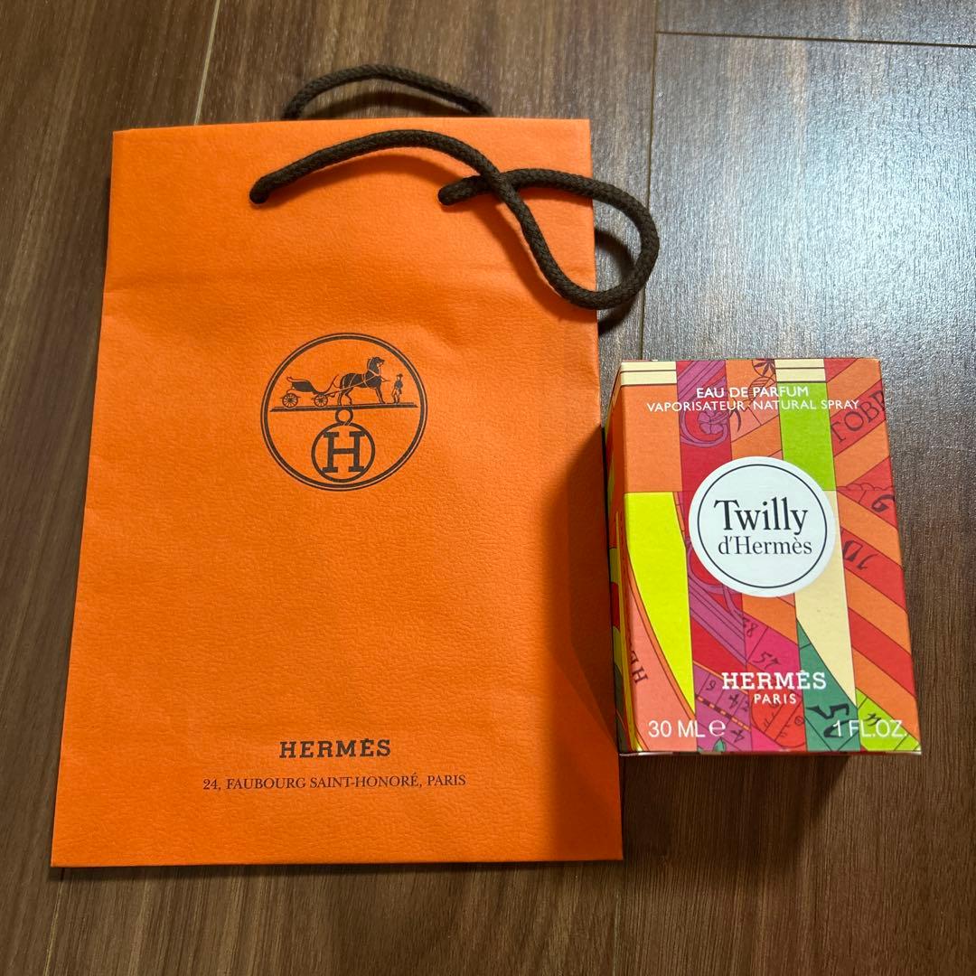 Hermès エルメスツィリードゥエルメスオードパルファム（ナチュラルスプレー）