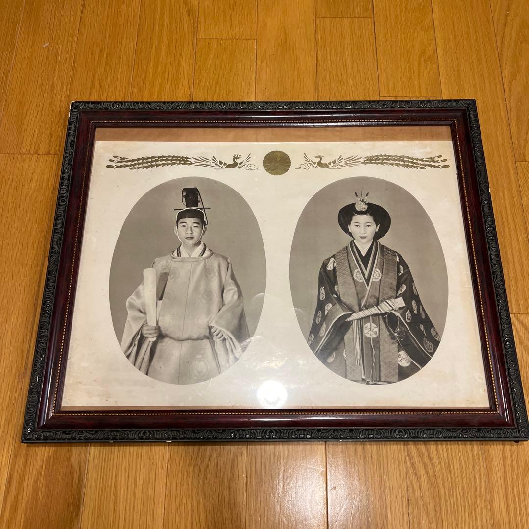 D*O様 希少 昭和天皇 香淳皇后のモノクロ写真 レア - メルカリ