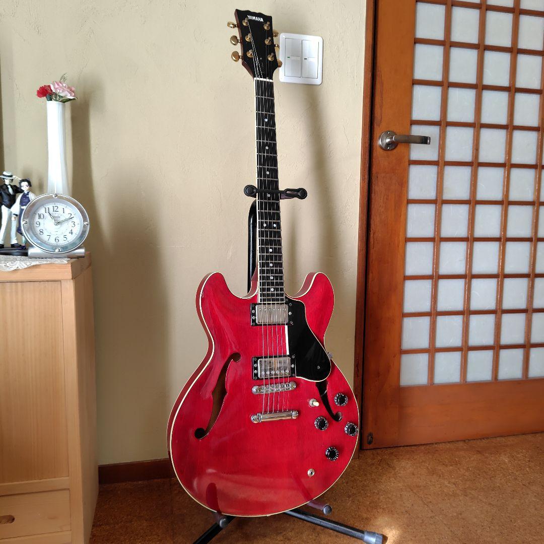 Yamaha SA-1300 Super Axeセミアコ YAMAHA SA-1300 Super Axe 1986年製 買取りました。デジマートにて