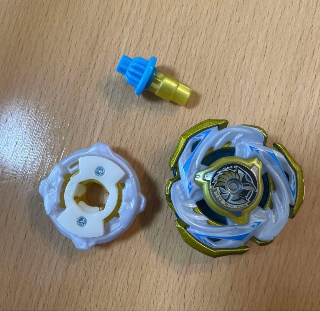 ベイブレードX ワルキューレボルトS4-70V メタルコート：ゴールド ベイブレードX ワルキューレボルトS4-70V メタルコート ゴールド 未