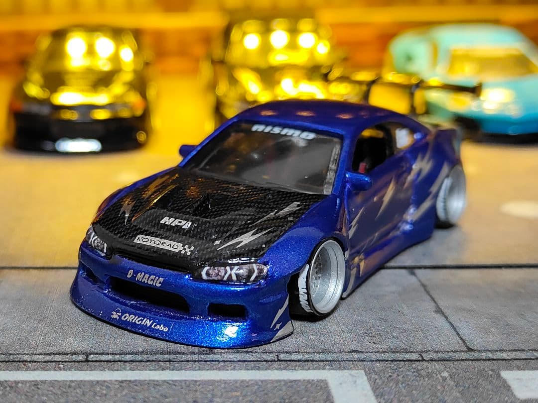 ホットウィールカスタム 日産 s15 フルエアロ ドリ車 深リムトミカ改造