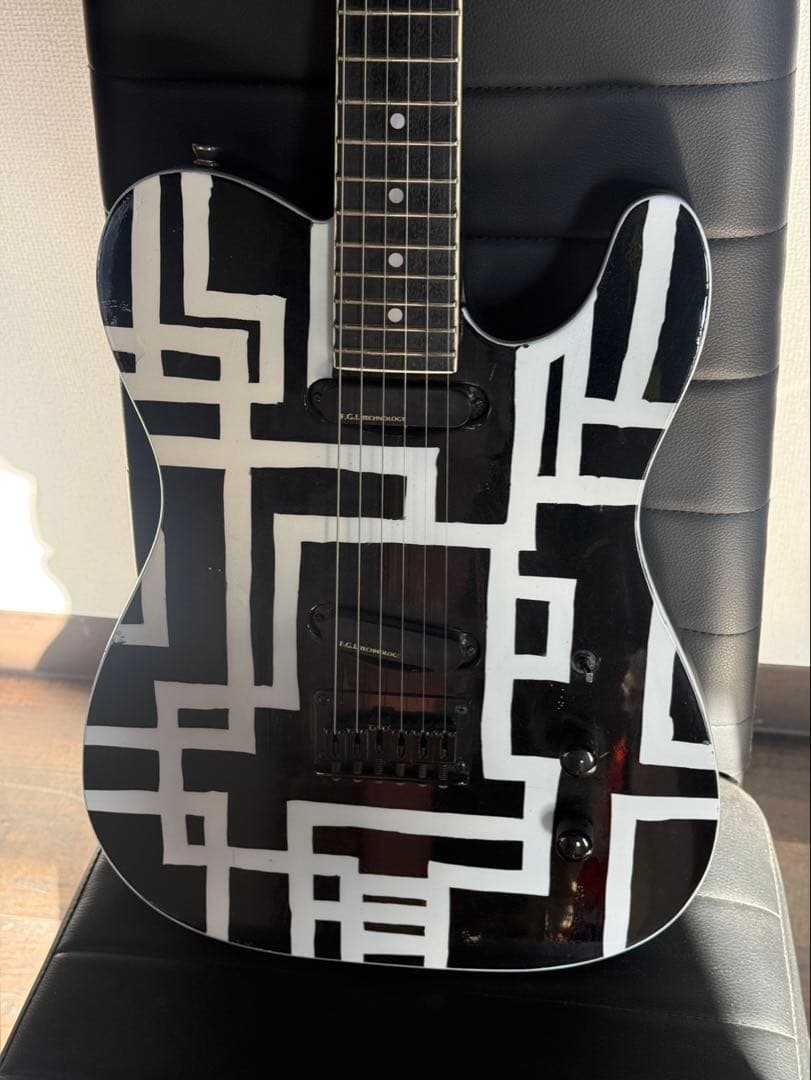 フェルナンデス FERNANDES TEJ 布袋モデル風 ペイント FGI - メルカリ