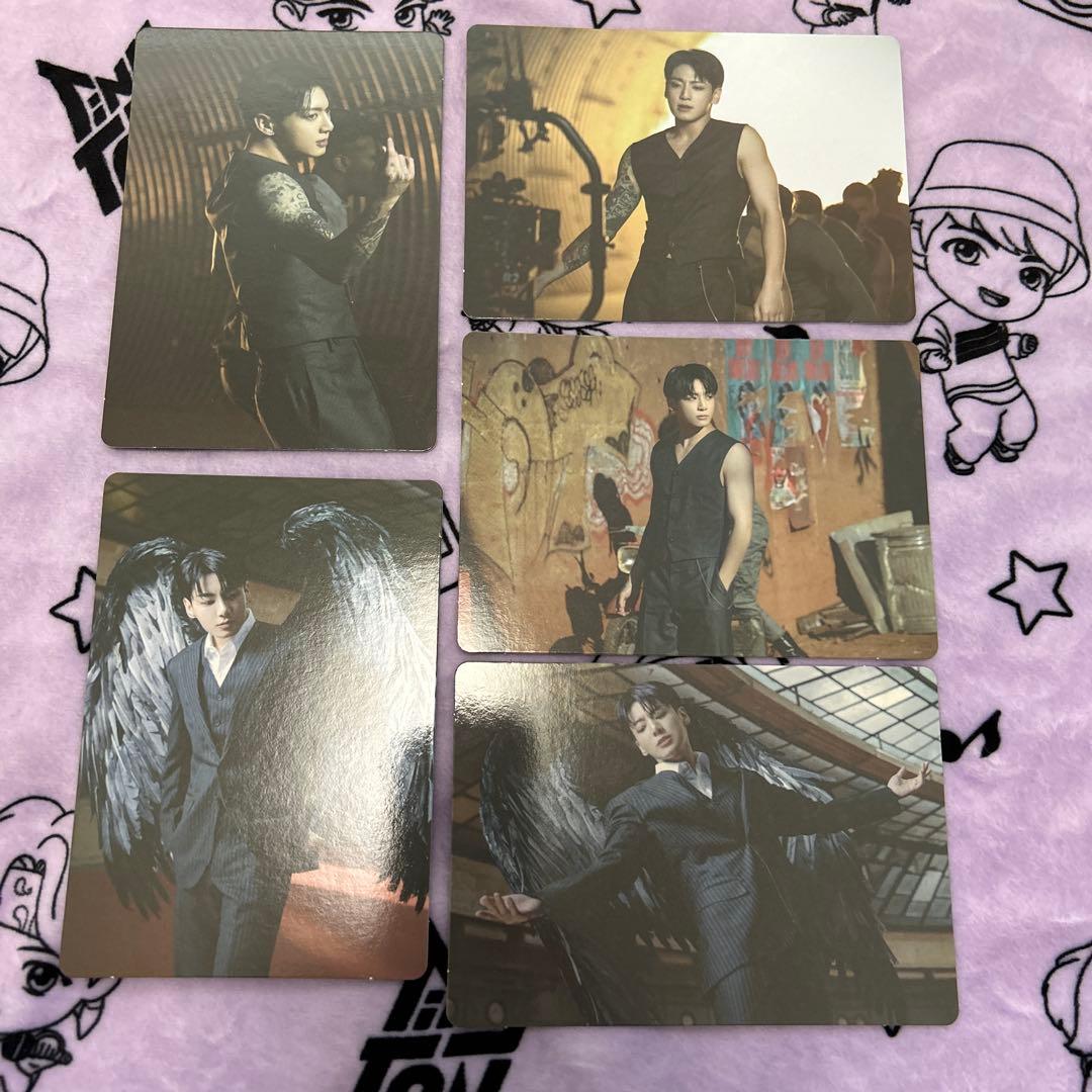 BTS Jung Kook GOLDEN 展示会 フォトカードセット - メルカリ