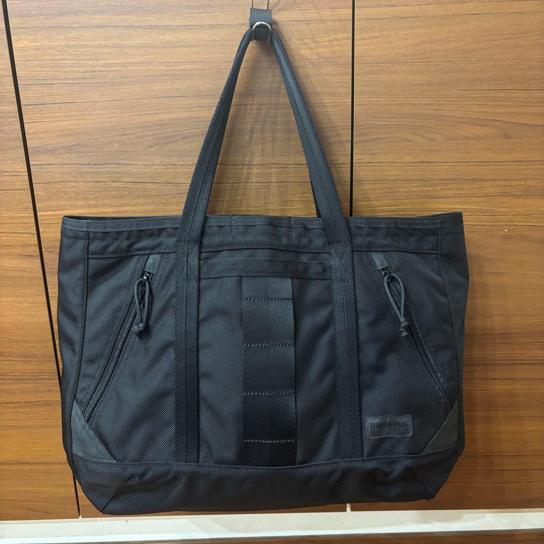 バッグ BRIEFING DELTA MASTER TOTE M SQD