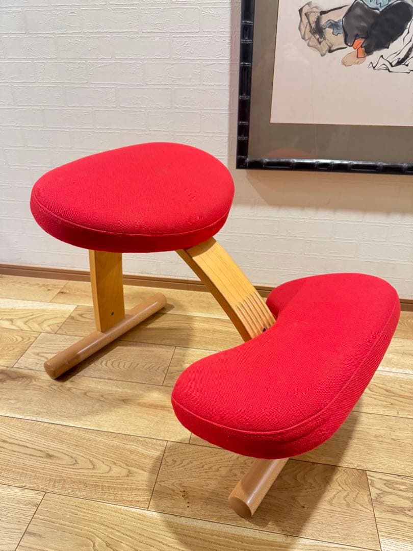 美品 バランスイージー バランスチェア Balans Easy ラクに姿勢がよくなる椅子｜バランス イージー バランスラボ