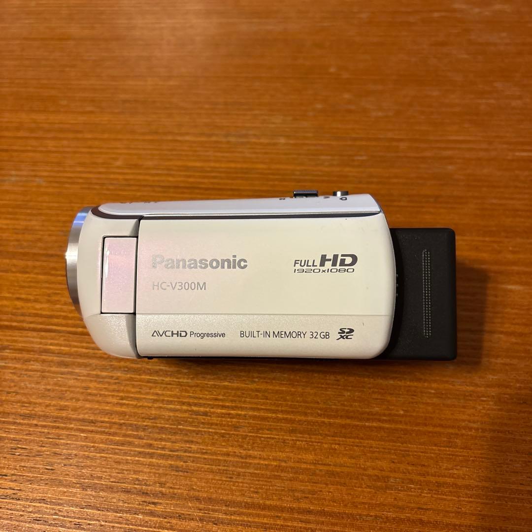50倍ズームPanasonic HC-V300M 収納バッグ・大容量バッテリー