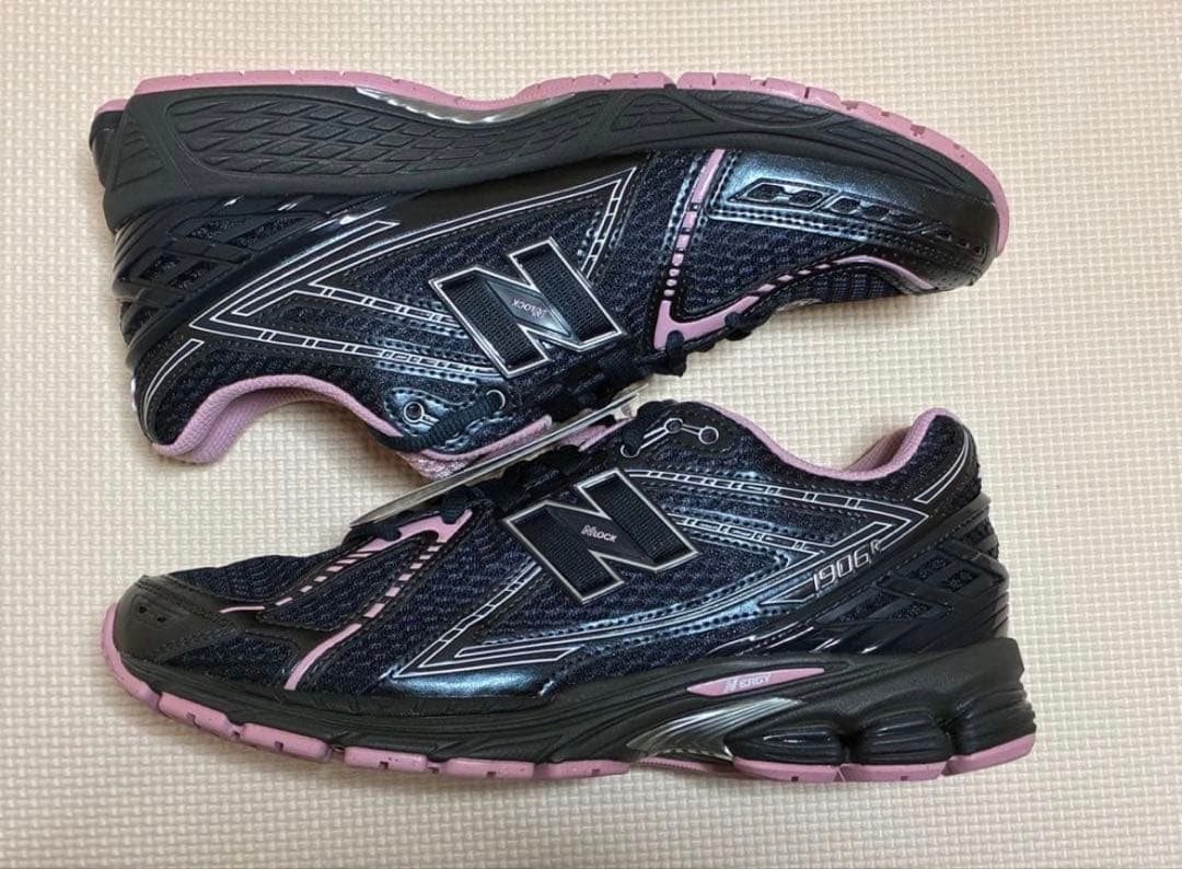 靴 New Balance U1906RCU