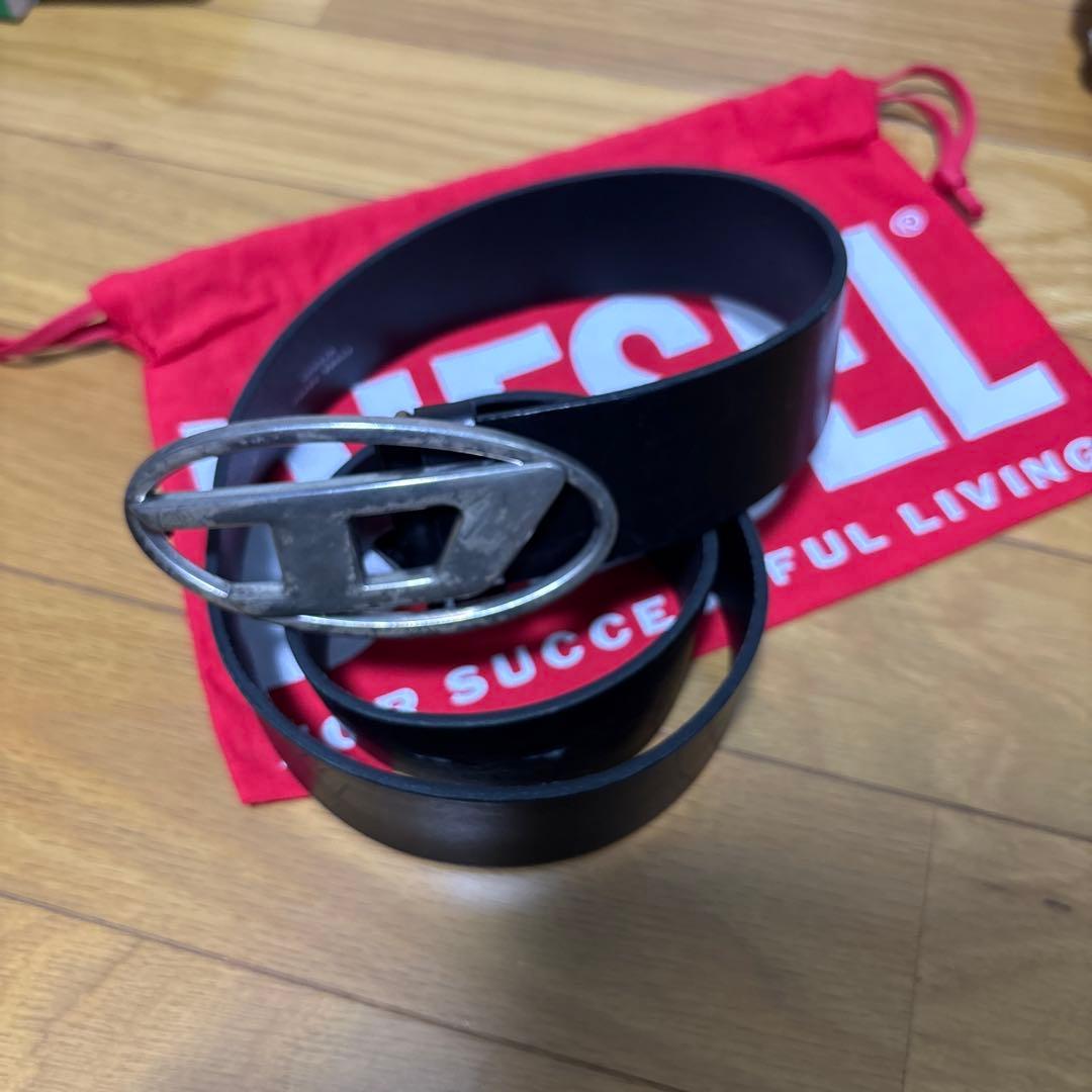 と*う様 値下げいたしました。80 DIESEL ブラック レザーベルト