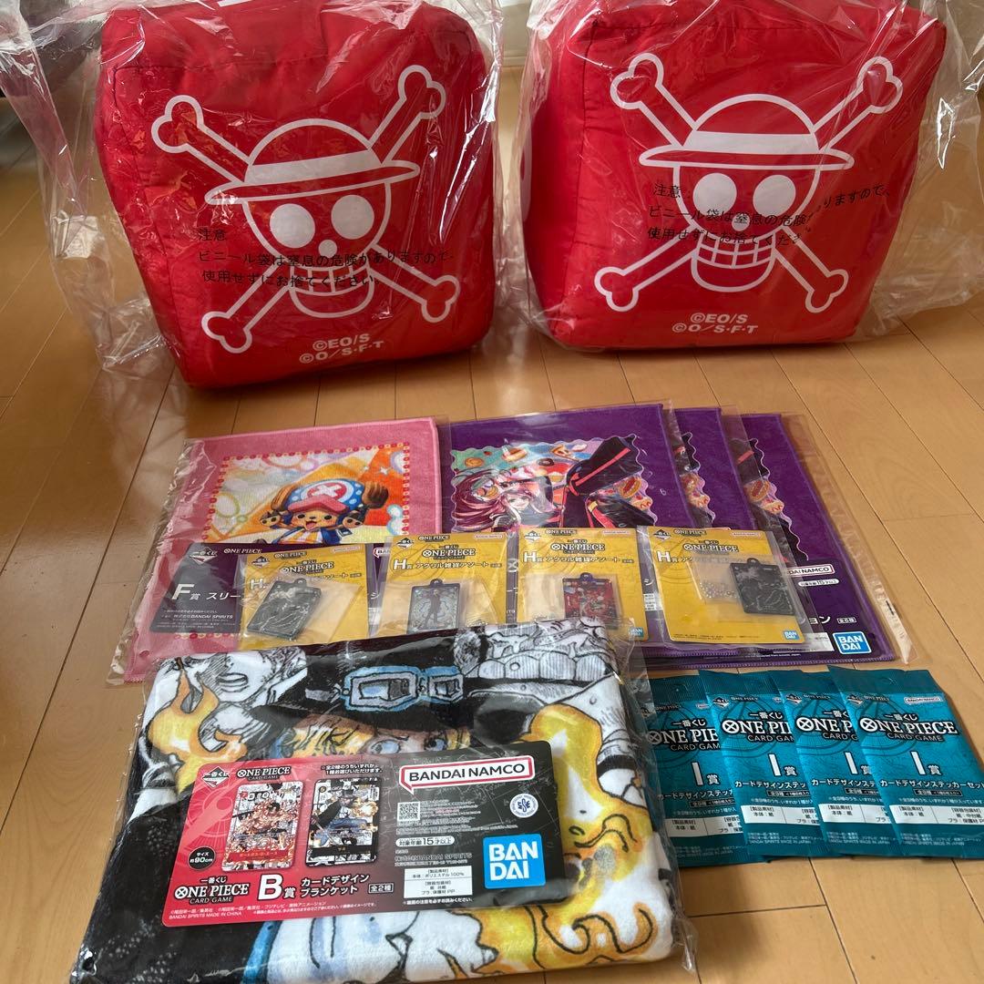 ワンピース カードゲーム 一番くじ タオル ブランケット アクリル 15点