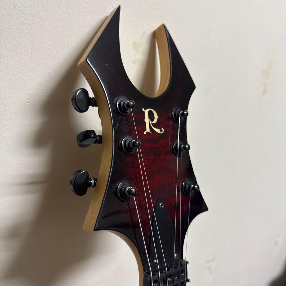 変形ギター　beast b.c.rich ビーシーリッチ