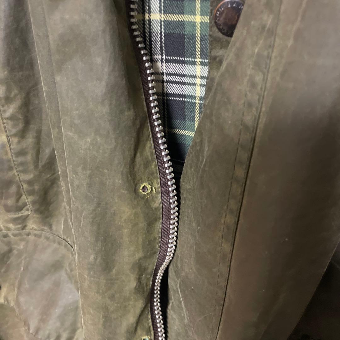 Barbour オリーブグリーンジャケット - メルカリ