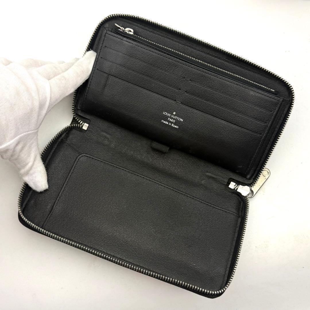 極上美品】ルイヴィトン ダミエグラフィット ジッピーオーガナイザー