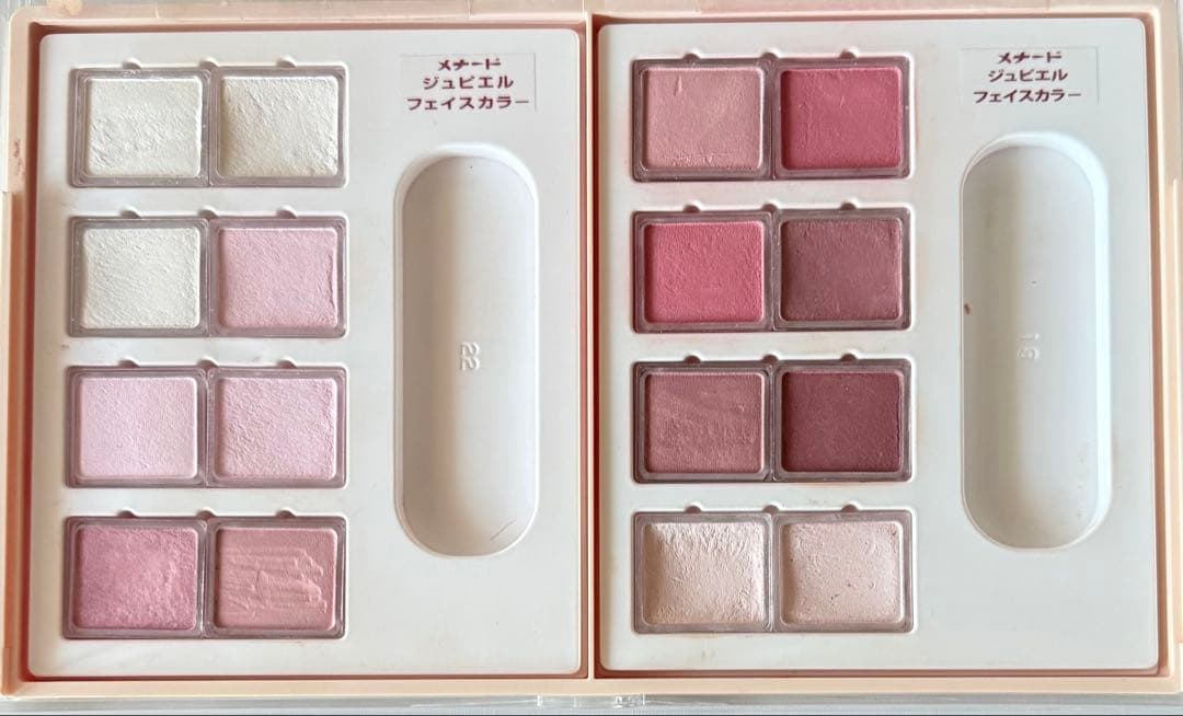 メナード・フェイスカラー48色パレット・コンパクト2種とブラシプレゼント