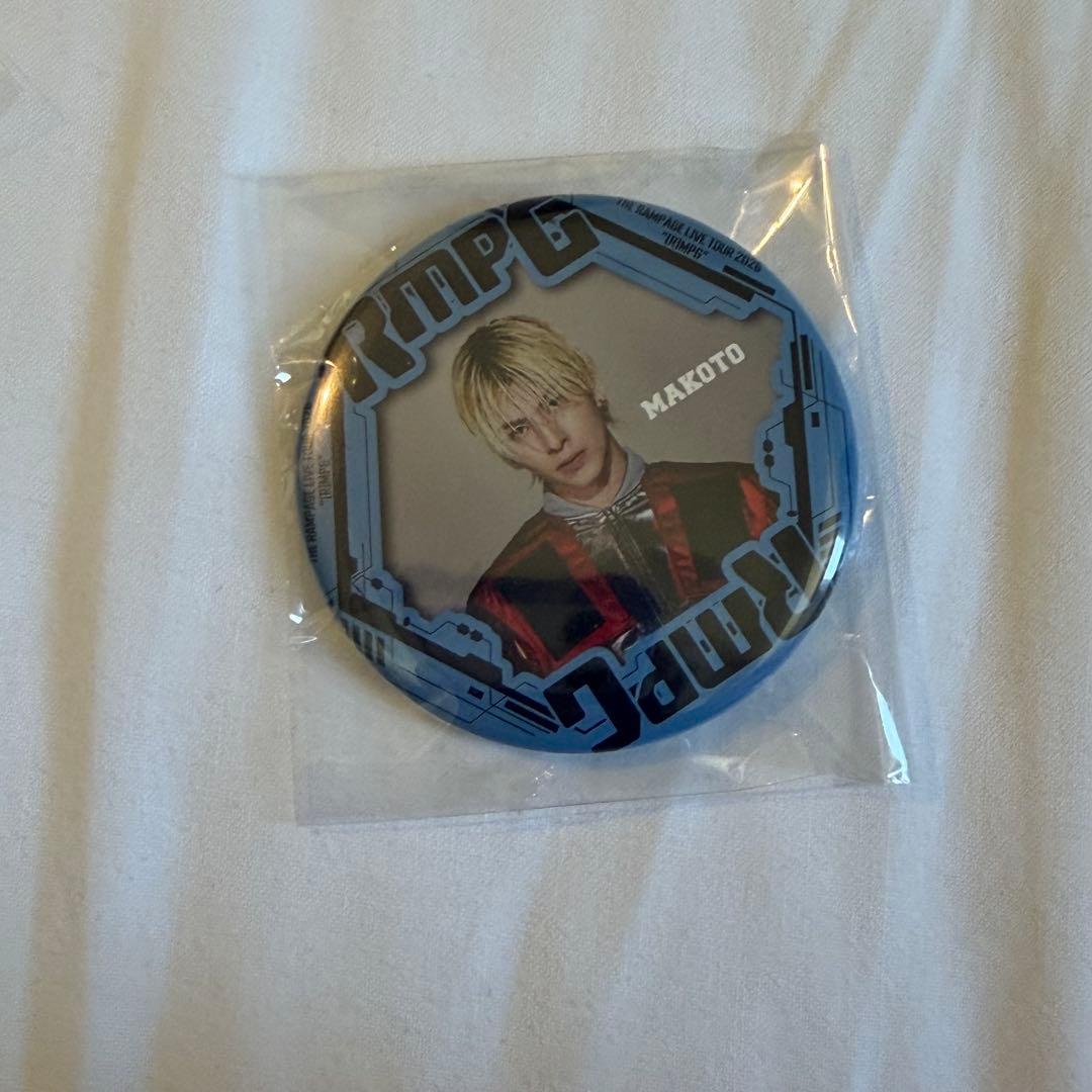 長谷川慎 缶バッチ ② - メルカリ