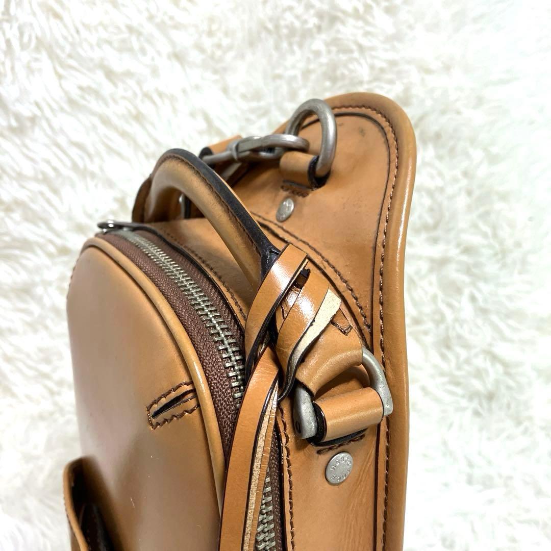 HERGO POCH エルゴポック ボディバッグ ワキシングレザー キャメル