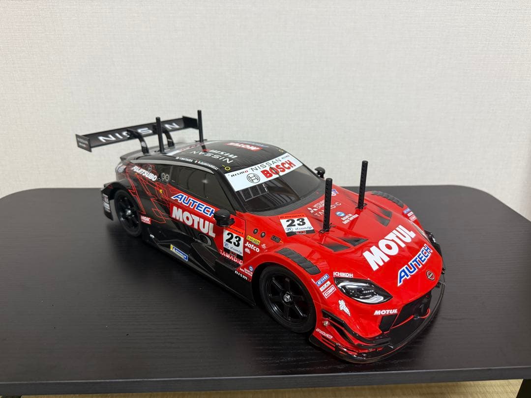 タミヤ　1/10 RC MOTUL AUTECH Z (TT-02シャーシ)