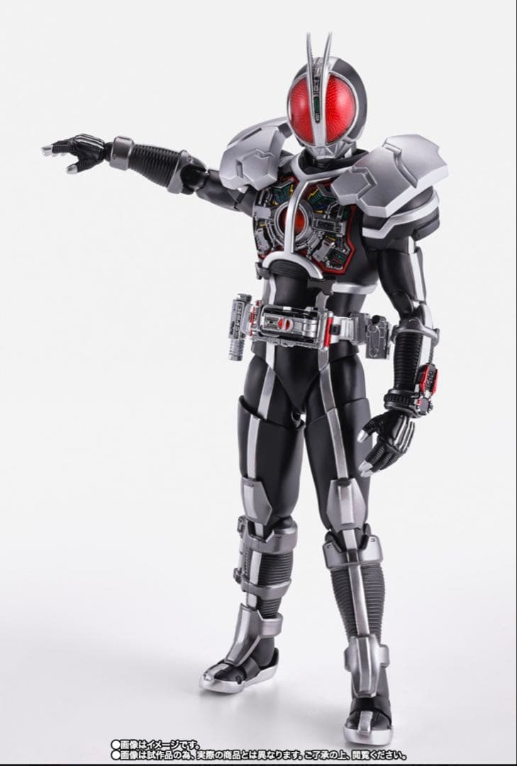 S.H.Figuarts 真骨彫製法　仮面ライダーファイズ　アクセルフォーム フルアヘッド】魂ウェブ 仮面ライダーフィギュア 高価買取リスト