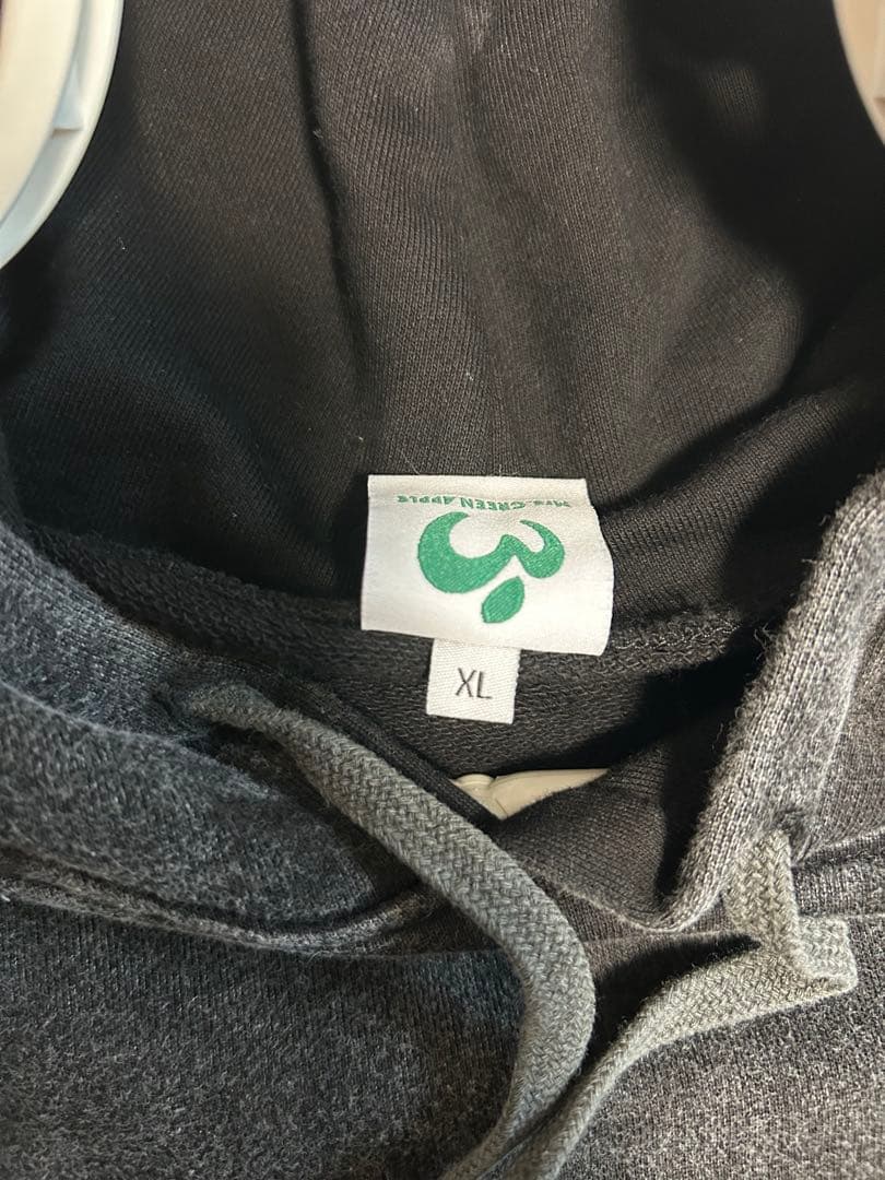 ミセス“EDEN to BABEL”フーディ ブラック パーカー XL - メルカリ